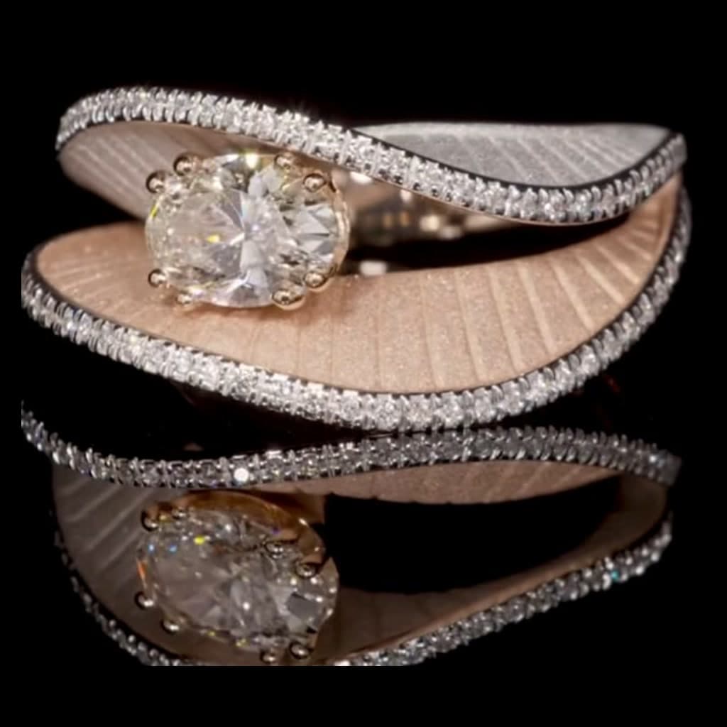 Solitaire Swirl Ring — Diamantte Pune