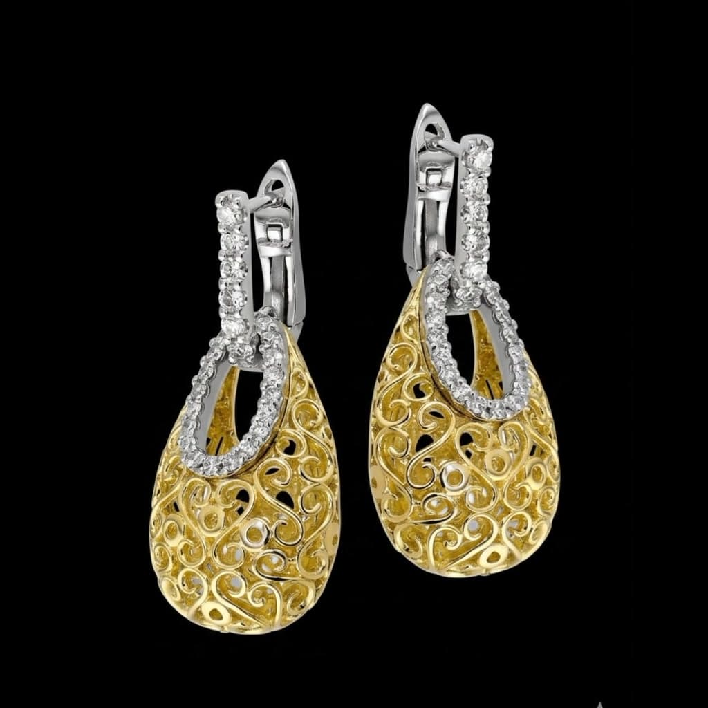 Gold Filigree Teardrop Earrings — Diamantte Pune