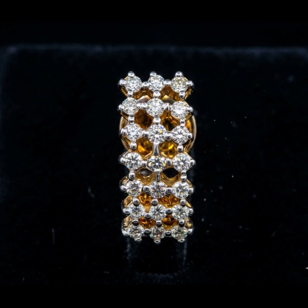 Diamond Honeycomb Huggie — Diamantte Pune