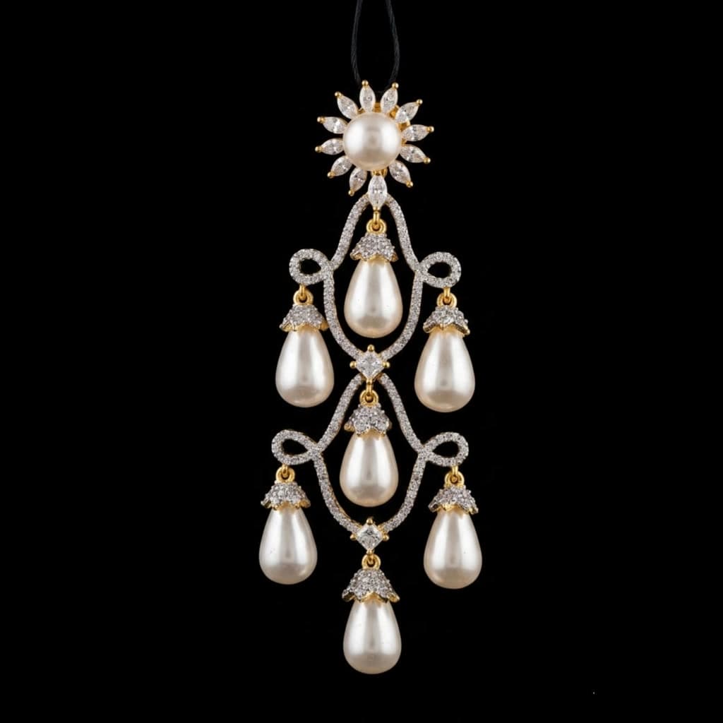 Pearl Chandelier Maang Tikka — Diamantte Pune