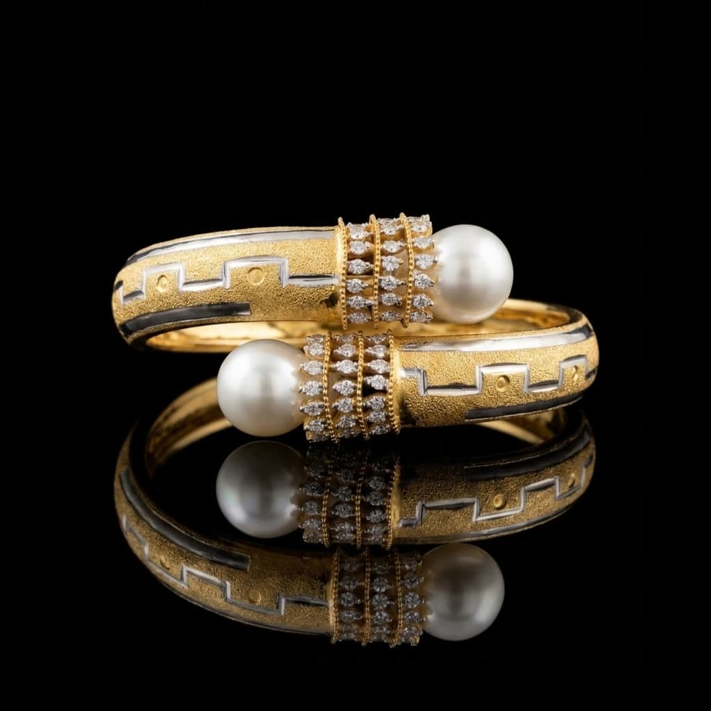 Pearl-End Bypass Bangle — Diamantte Pune